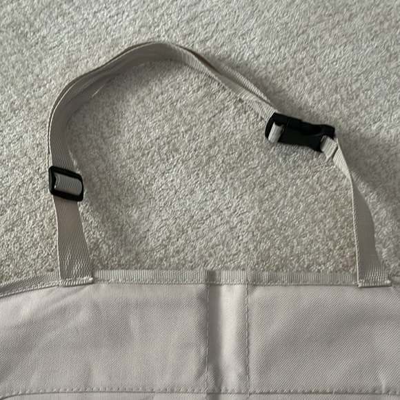 Car seat protector mat - Picture 4 of 10